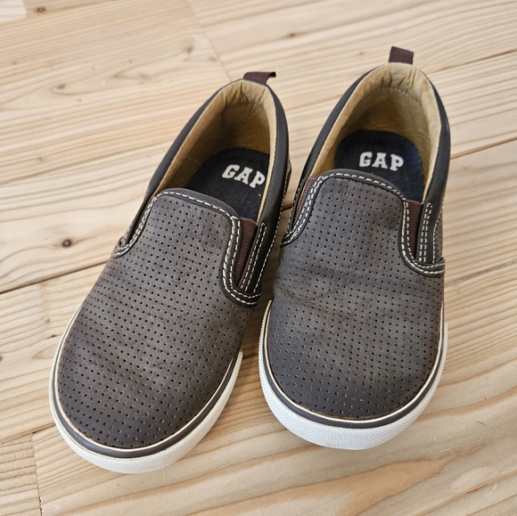GAP TODDLER Slip on sneakers, size 10 - Picture 1 of 4